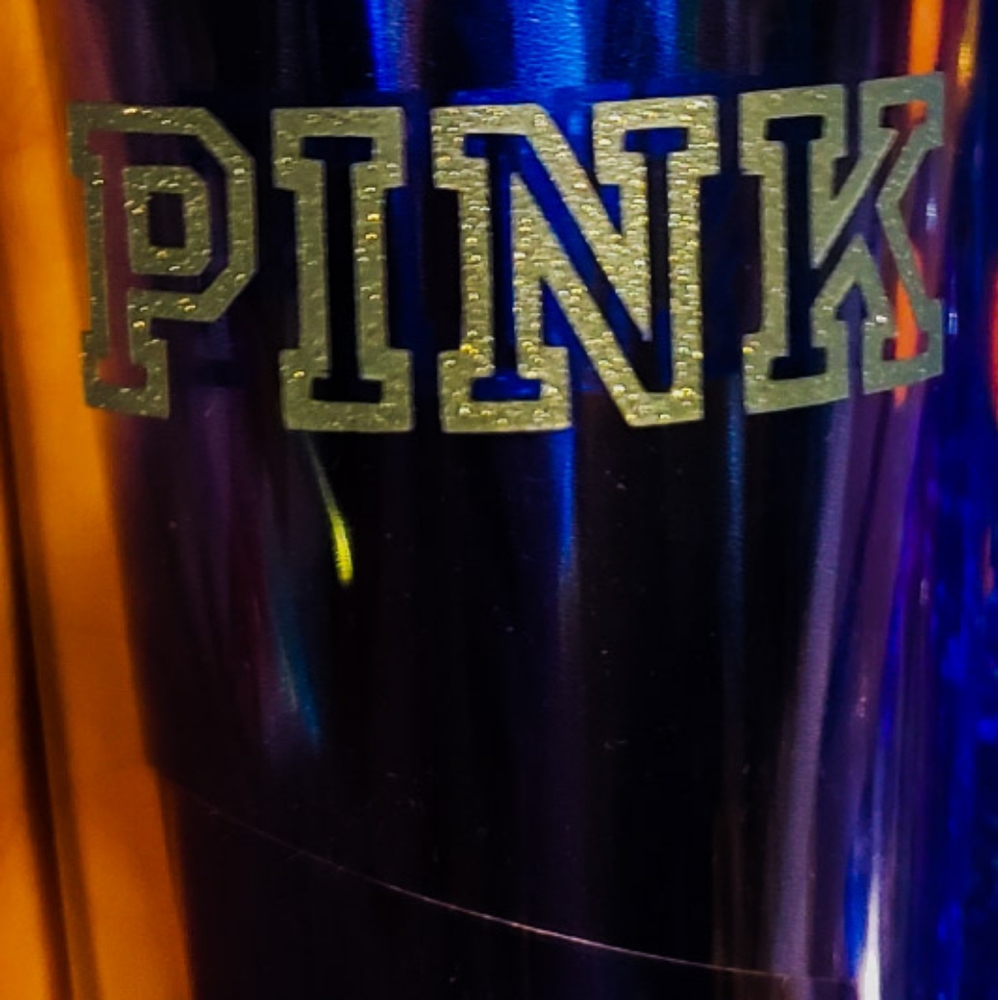 Pink cups - Picture 2 of 5